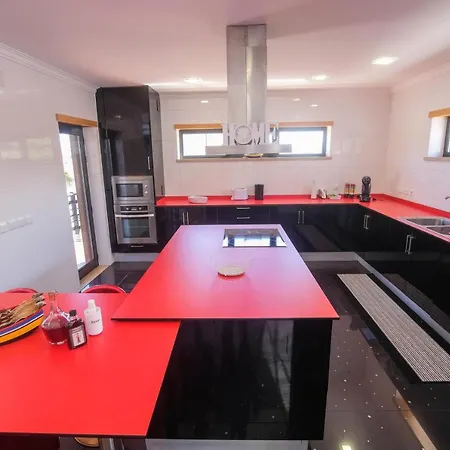 Pilar Beach Home Nazaré