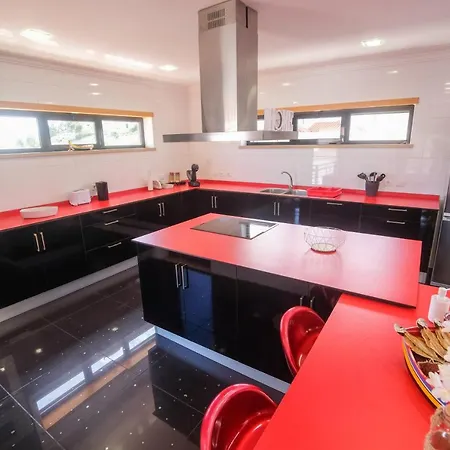 Pilar Beach Home Nazaré